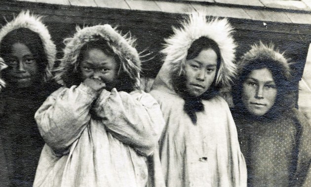Inuit girls at Point Barrow, Alaska. Image courtesy of Dartmouth University.
