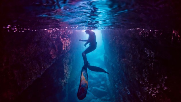 People's Choice Winner - 'Enter the void' byJonas Ostersen