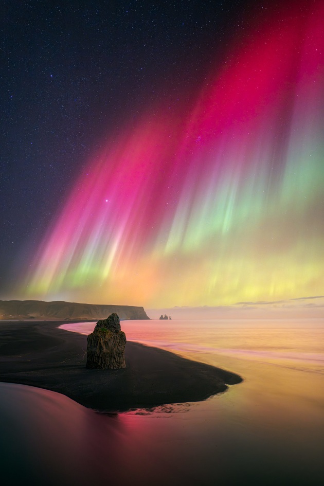 “The Red Aurora Wall” – Vincenzo Mazza. Iceland. This photo was taken during the massive aurora show that occurred on the night between October 10th and 11th, 2024.
I’ve witnessed countless aurora displays in my life, but this one had possibly the most intense red color I’ve ever seen. It was so vivid that it was clearly visible to the naked eye.