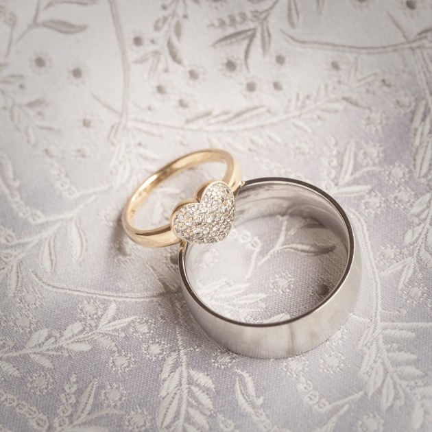 Detail photos are always useful, particularly if you plan on putting a book together to illustrate the wedding day. This photo of the rings was made using the groom’s tie as a background.
