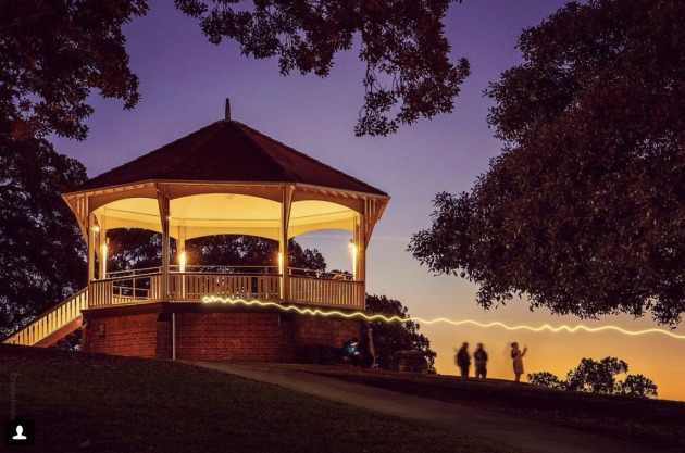 Image by @heredownunder/Ross Duggan