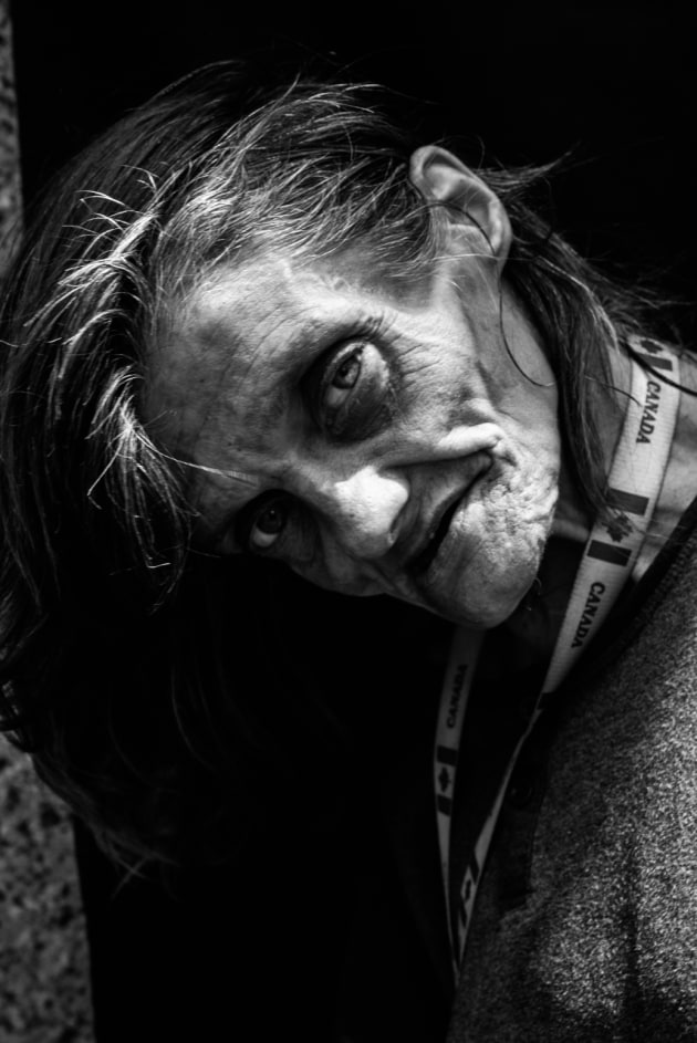 Dana, Toronto. At the beginning of my photoshoot with Dana, I told her that I was trying with my photographs and stories to humanise people experiencing homelessness and shine a spotlight on the problem of homelessness. In reply, she said, “There’s not enough awareness. Raising awareness is certainly a good thing, isn’t it?”